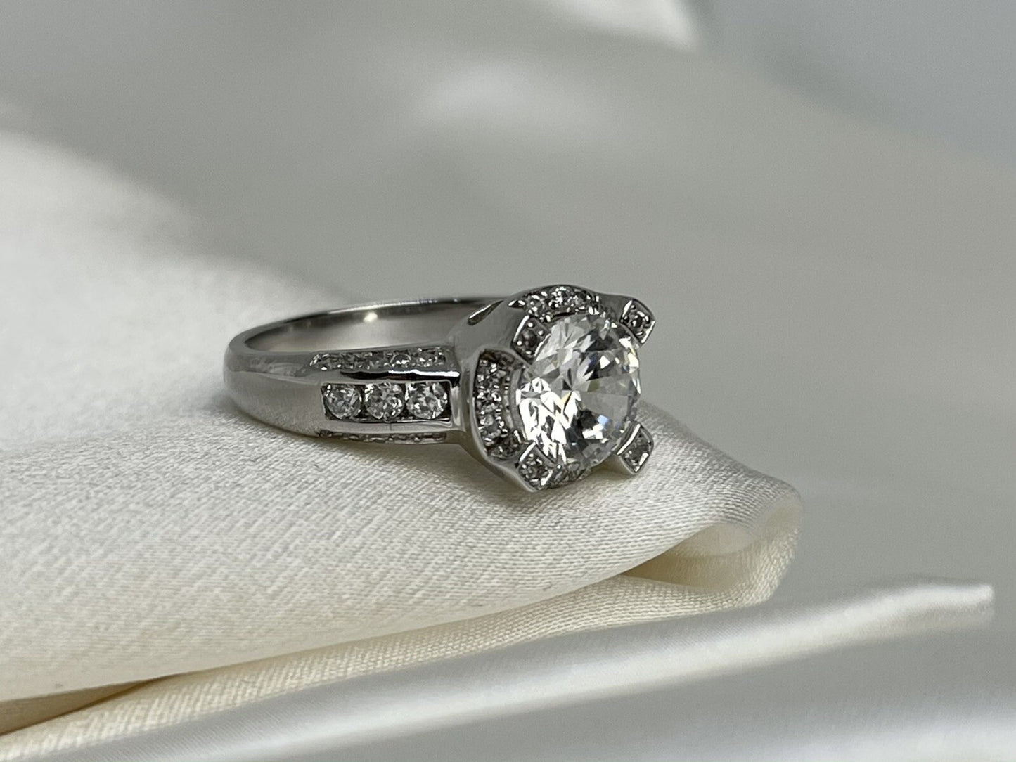 Round Cut Engagement Cubic Zirconia Ring Rhodium Plated Sterling Silver 925