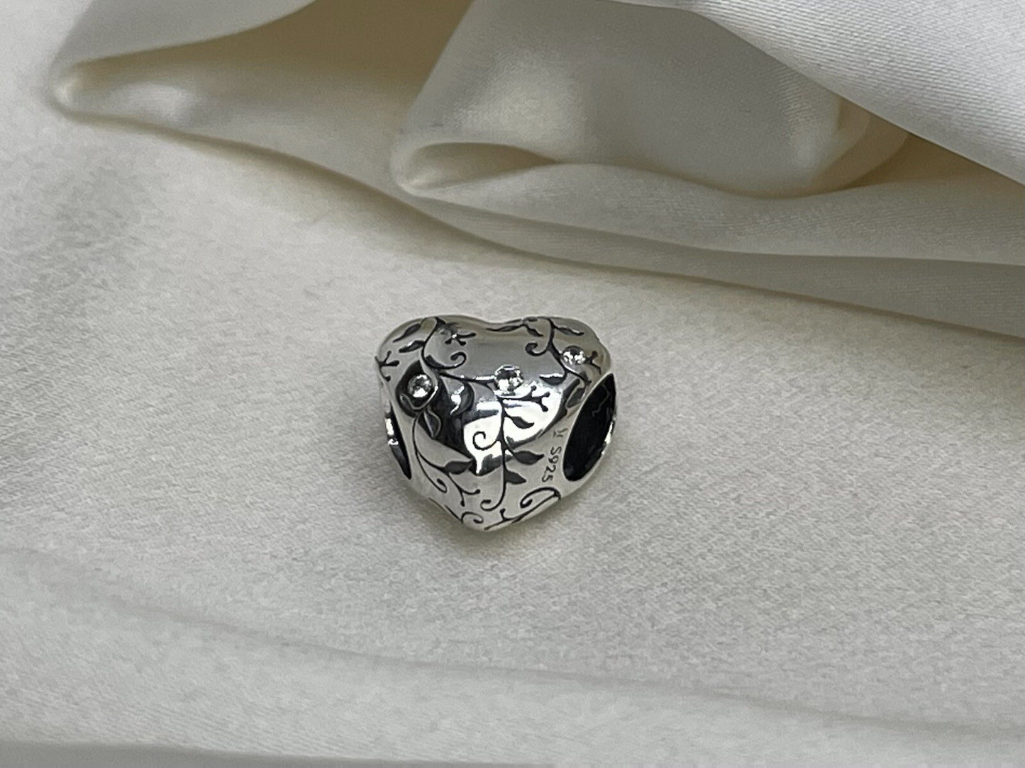 Sterling Silver 925 Cubic Zirconia Stone Flower Leaf Vine Heart Love Charm