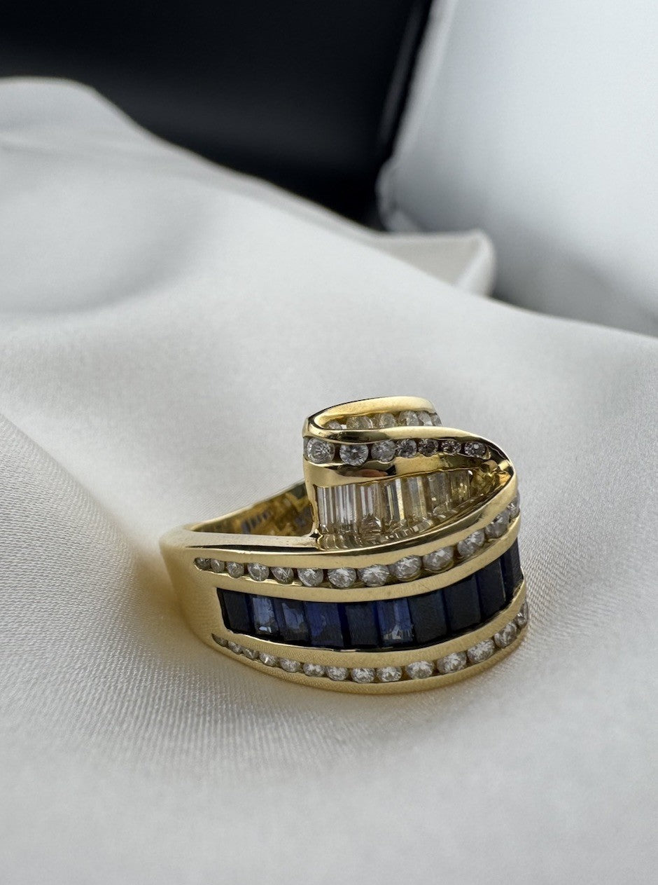 Charles Krypell 18K Yellow Gold Sapphire & Diamond Ribbon Crossover Ring 13.4G