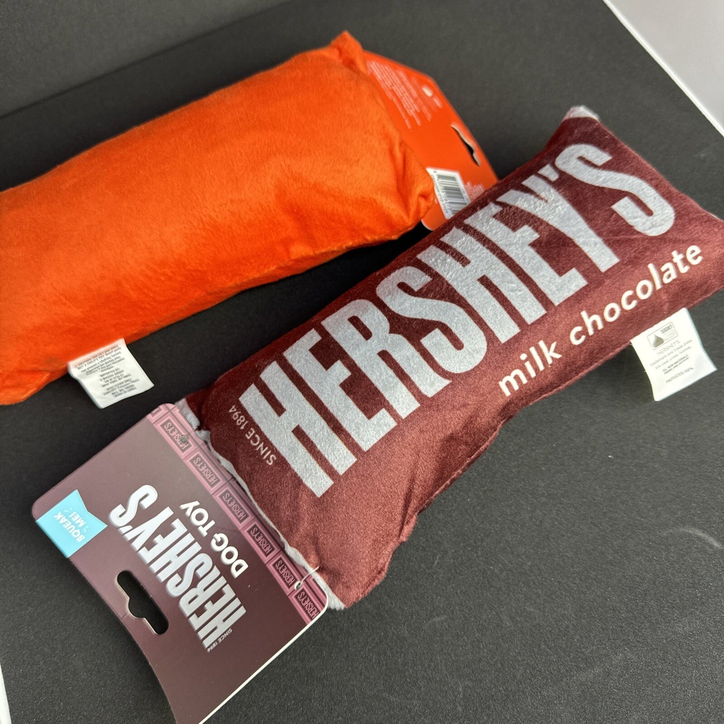 NEW Reese's Peanut Butter Candy & Hersheys Chocolate Themed Dog Crinkle Chew Toy