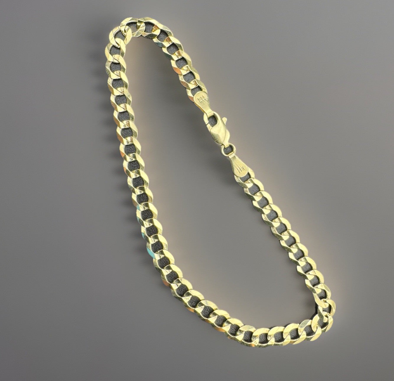 14K Yellow Gold Curb Link Bracelet 7.25in 4.67mm 4.9 Gram Classic Elegant Style*