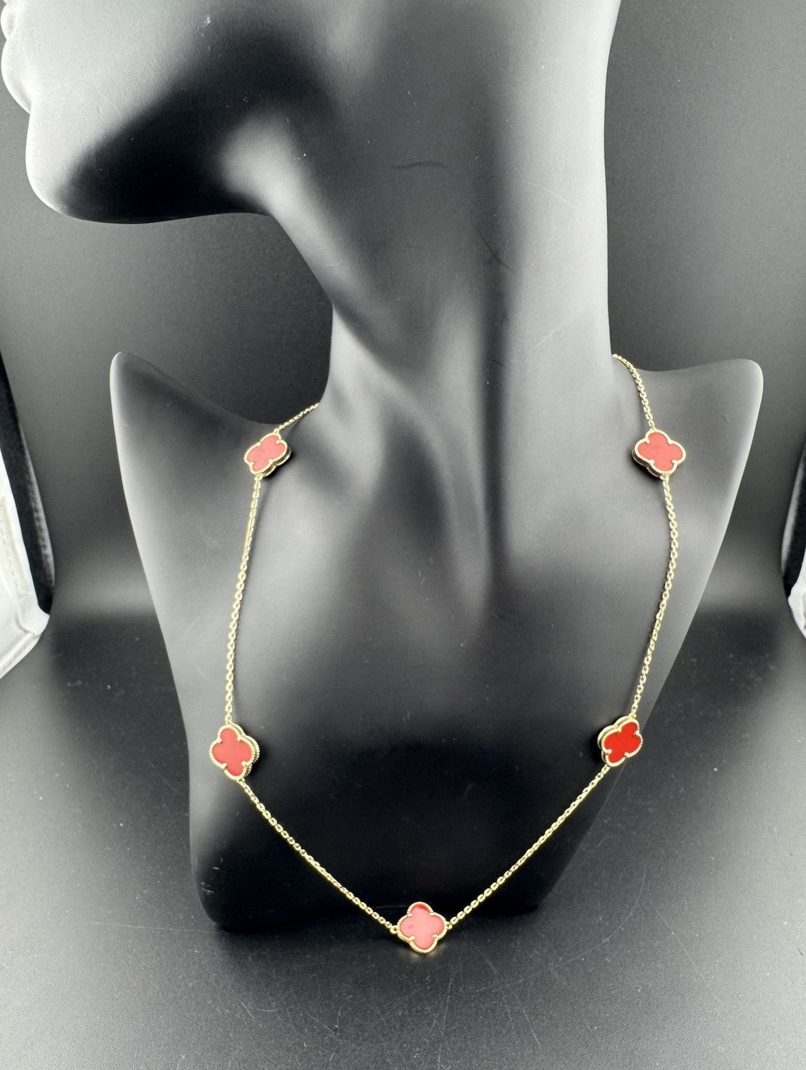 14K Gold Carnelian Sim Stone Lucky Clover Necklace 19.2in Adj 7.3 Gram