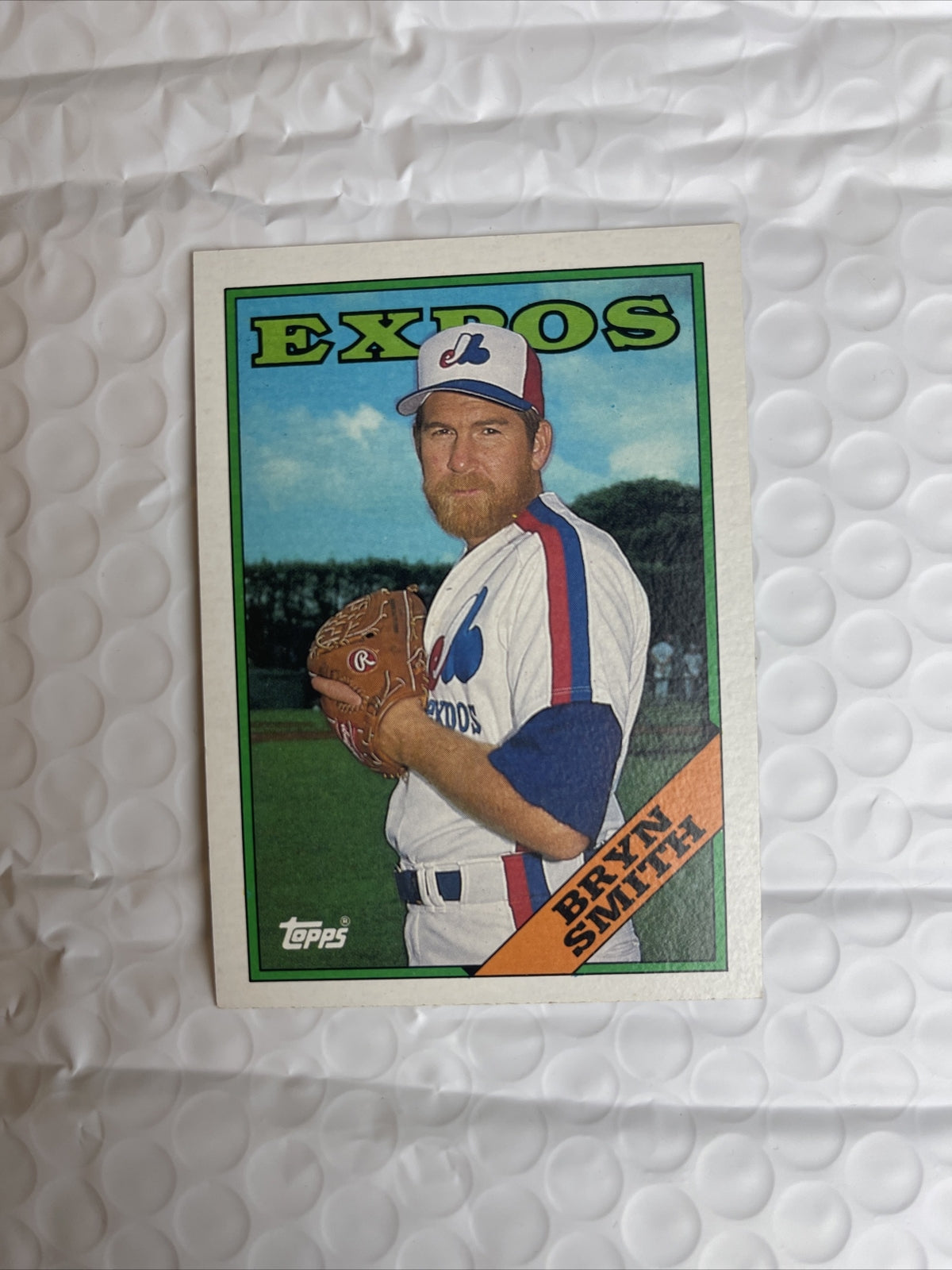 1988 TOPPS BASEBALL CARD OF BRYN SMITH OF THE EXPOS CARD  #161