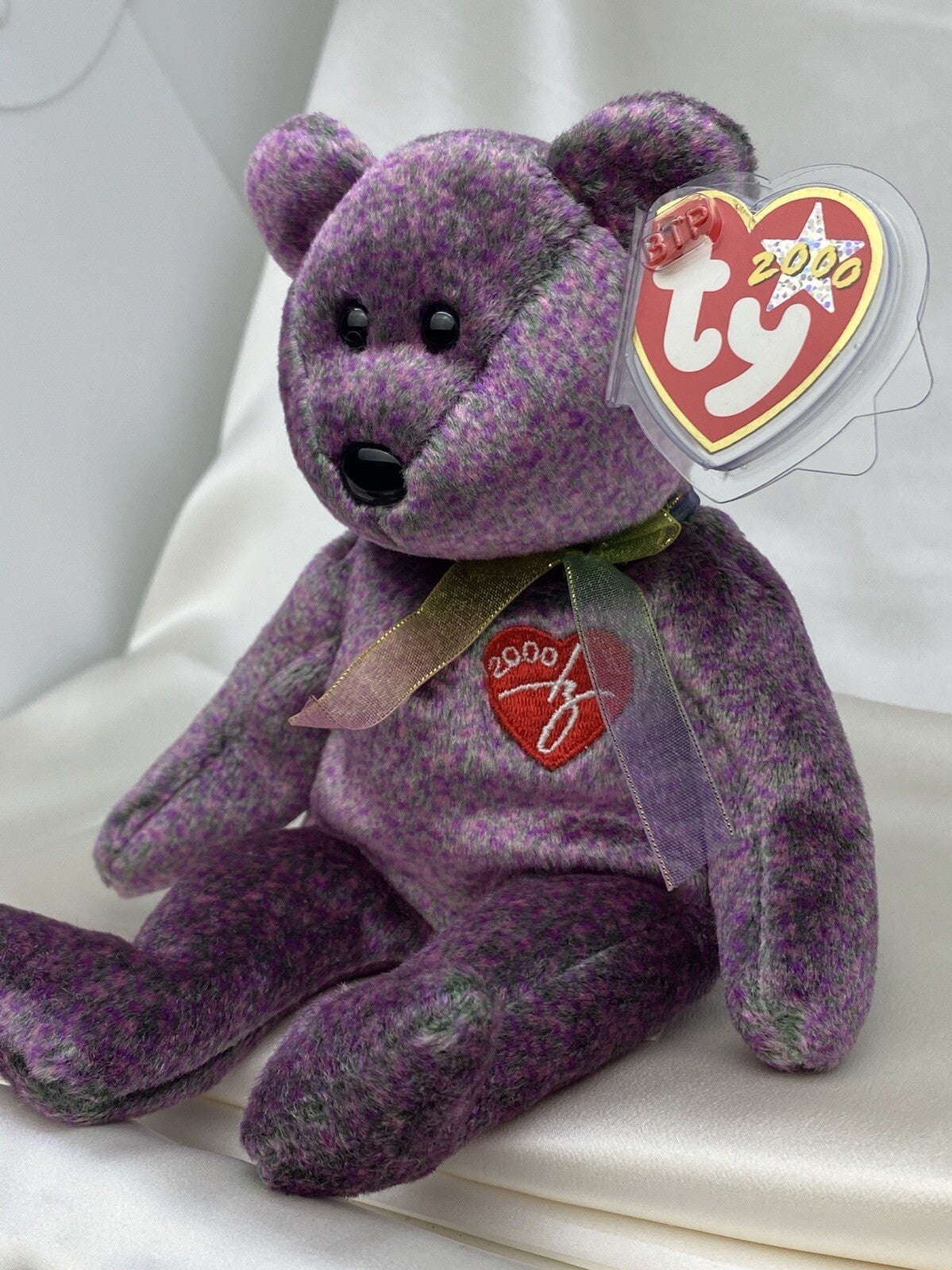 Rare Retired Ty Beanie Baby Signature Bear 2000 Mint P.E. Pellets With Errors