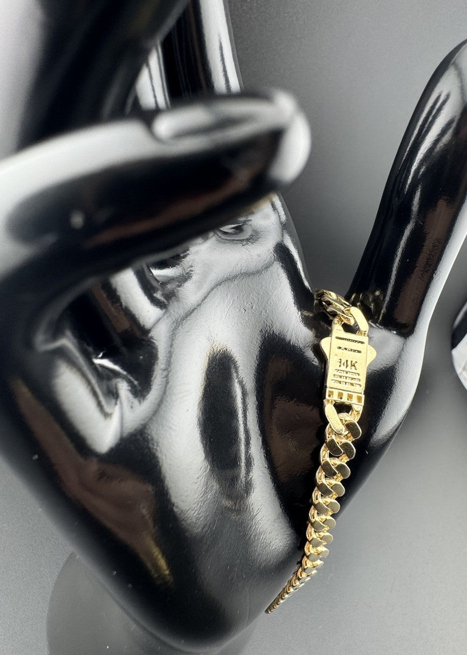 14K Gold Miami Cuban Link Anklet 10in 7.22mm 13.5g CZ Emblem Bail Push Lock *