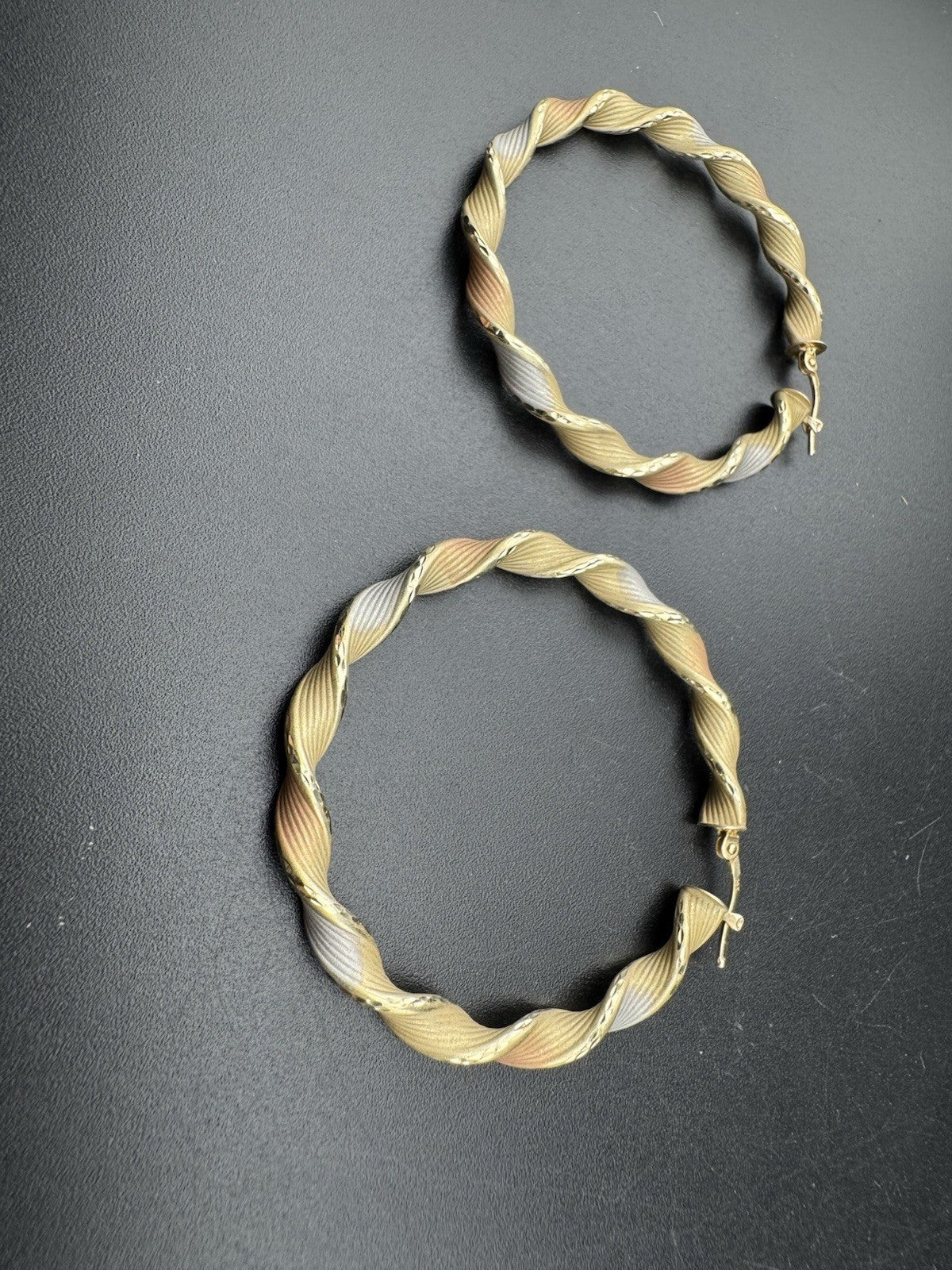 14K Tri-Tone Gold Twist Hoop Earrings Large 48.45mm 5 Grams White Rose Yellow