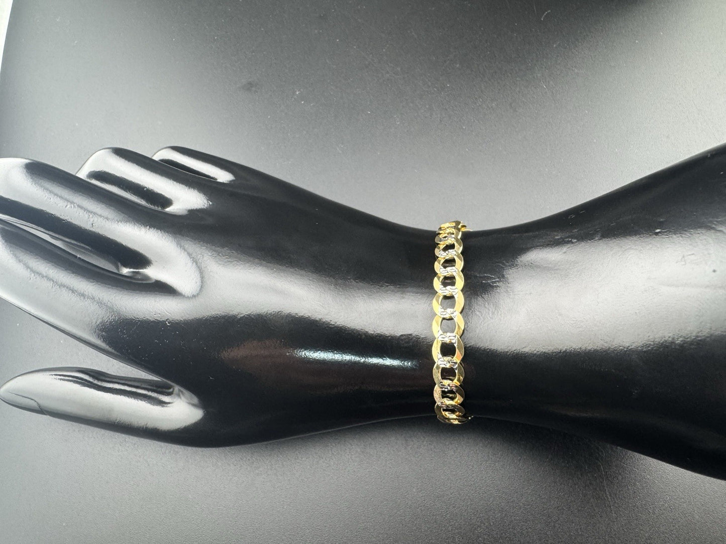Pulsera Clásica Oro Amarillo 14K Eslabón Cubano Freno 7mm 7in Corte Diamante 9.5 Gramos