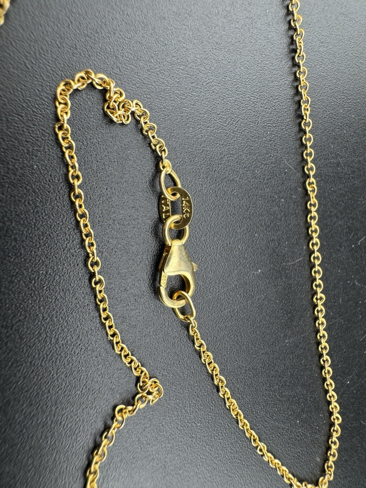 14K Gold Beltran Teddy Bear Cutout Pendant 16in 1.52mm Chain Italy 16mm 2.8 Gram