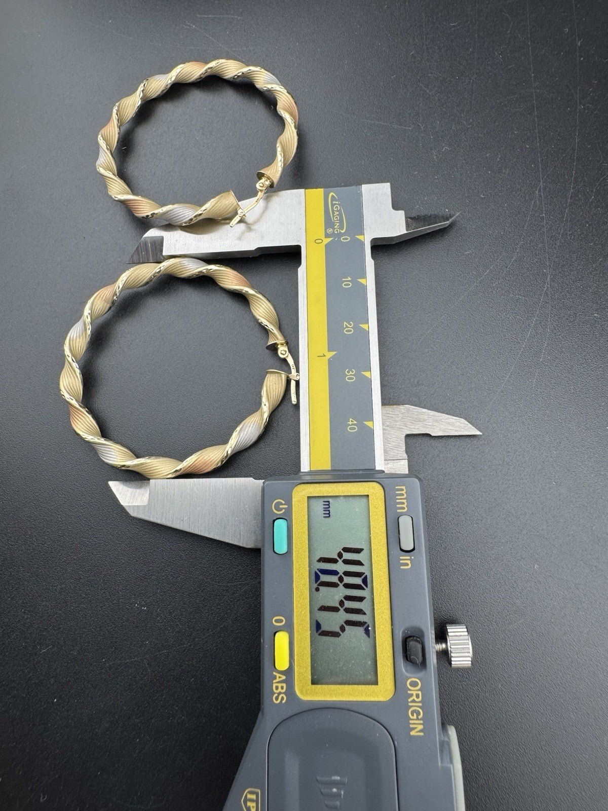 14K Tri-Tone Gold Twist Hoop Earrings Large 48.45mm 5 Grams White Rose Yellow