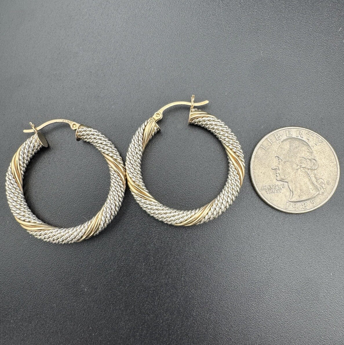 14K Yellow Gold 7.8G Huggie Hoop Earrings Cable Wrap Texture 33mm Length 925