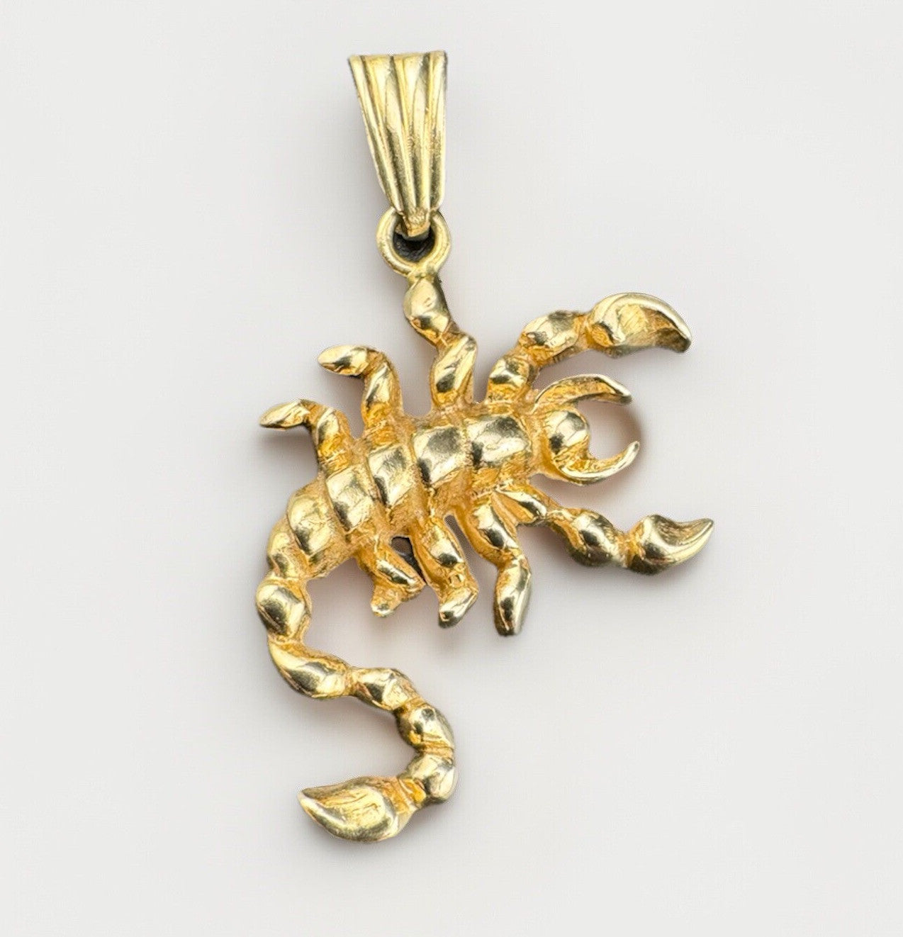 14k Yellow Gold Textured  Scorpion Scorpio Pendant 27.92x34.02mm ~ 6.2 Grams