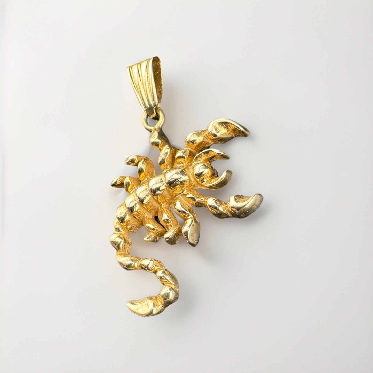 14k Yellow Gold Textured  Scorpion Scorpio Pendant 27.92x34.02mm ~ 6.2 Grams