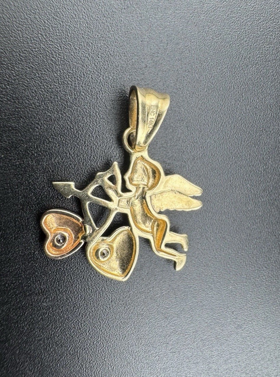 14K Tri-Tone Gold Angel Cupid Pendant 2 Hearts Bow 2.2 Grams 19x21mm Rose White