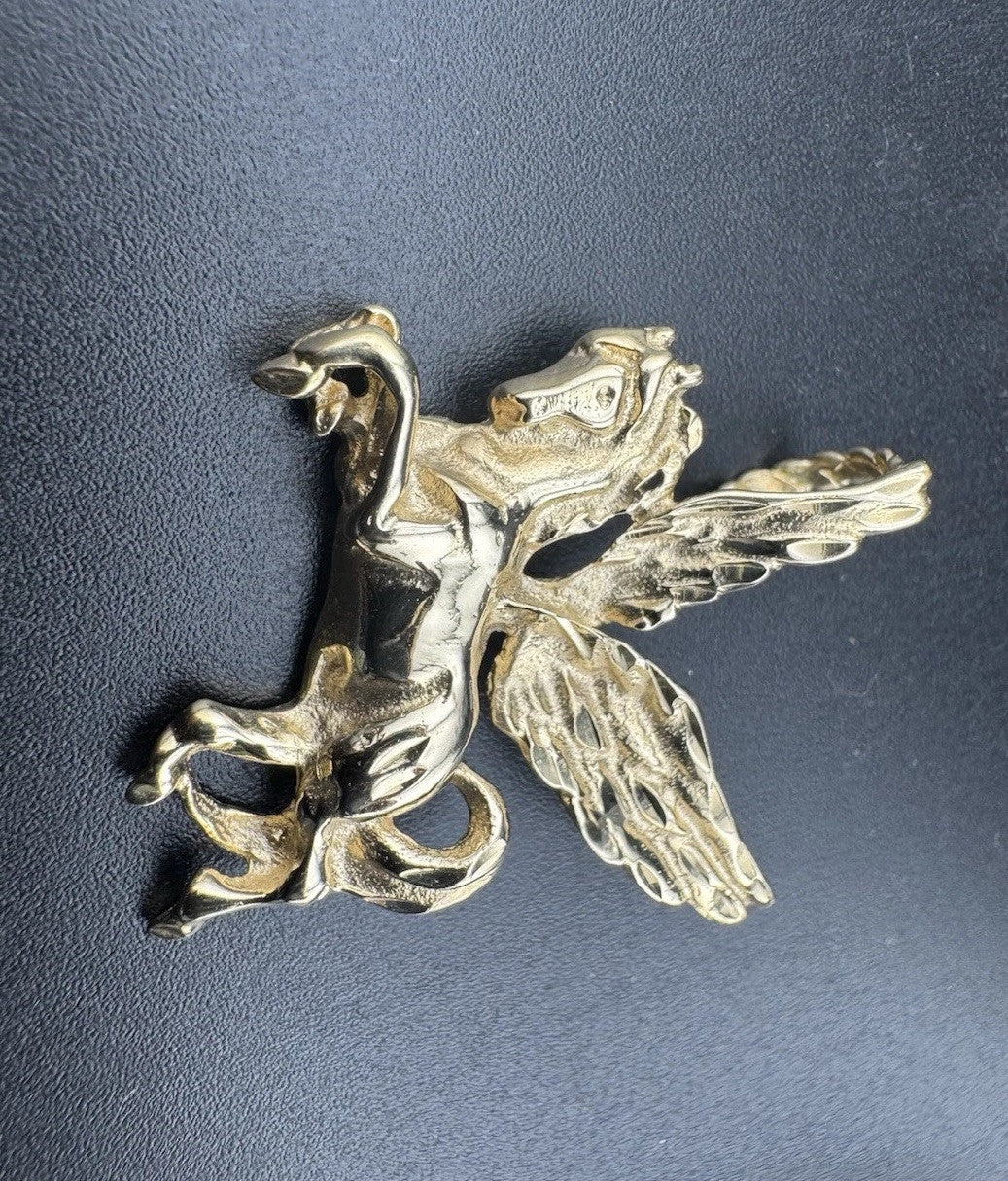 14K Yellow Gold Flying Pegasus Horse Pendant 5.6 Gram 26x24mm Mythical Design