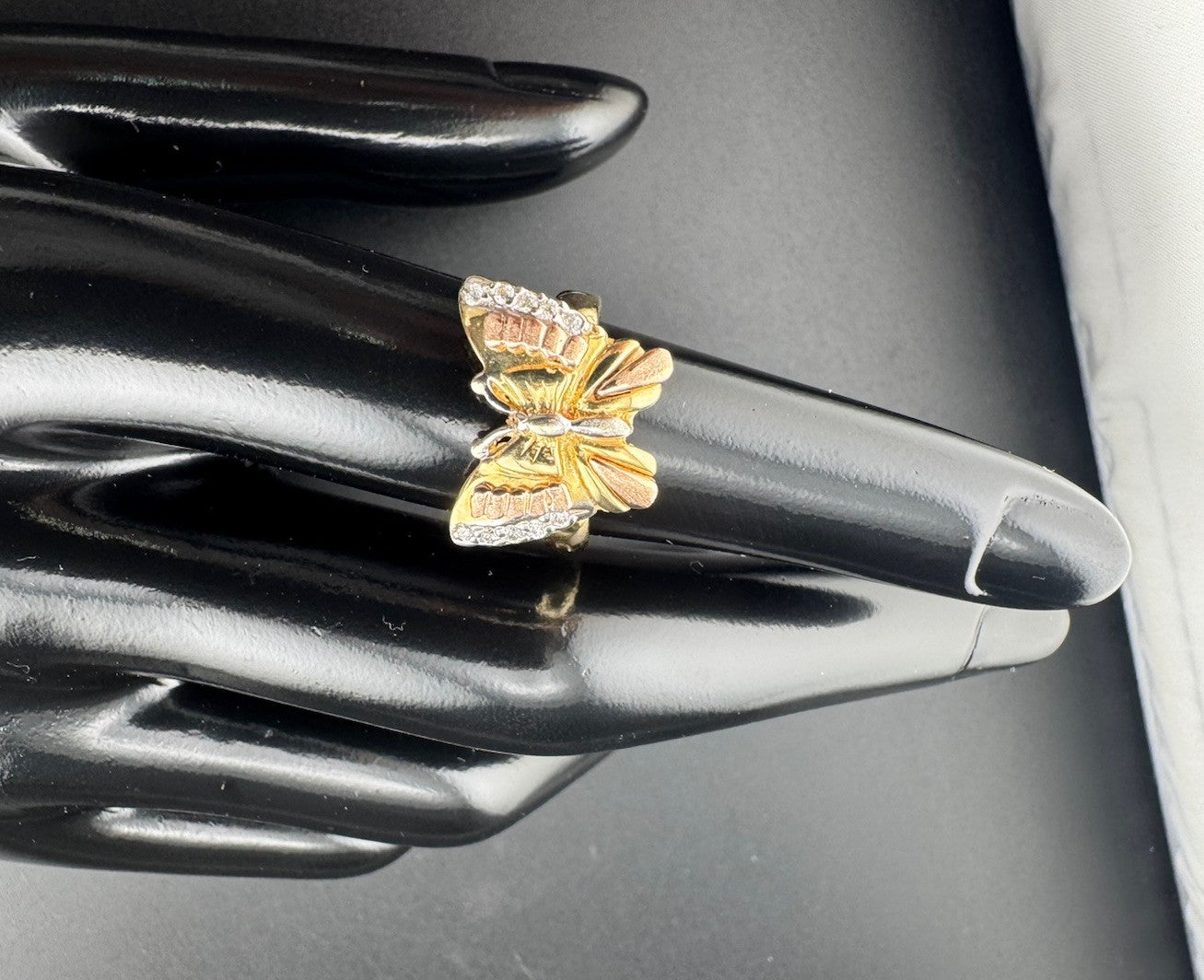 14K Tri-Tone Gold Butterfly Ring Sz 5.5 4.8G Rose White Yellow Gold Simu Diamond