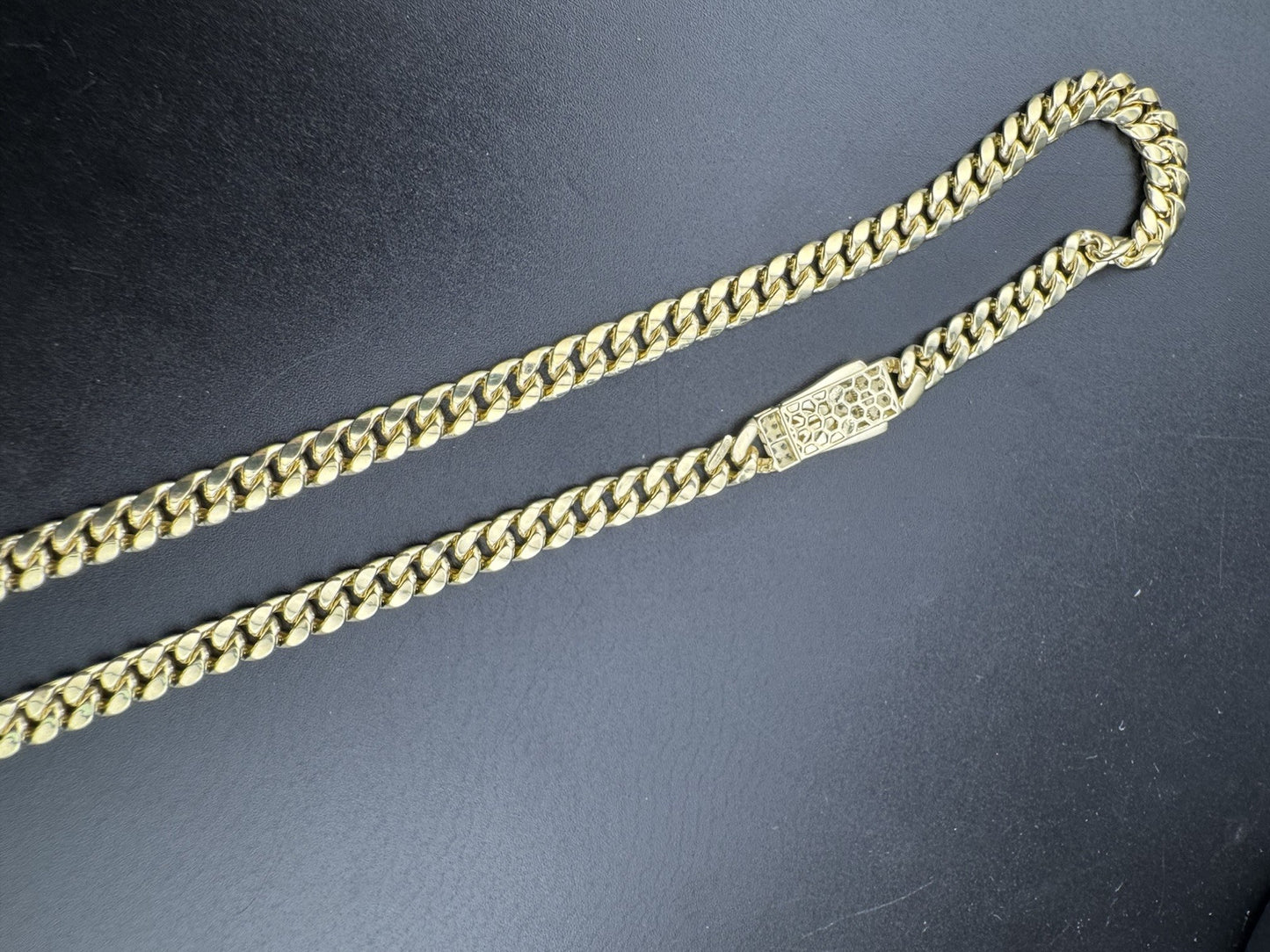 Monaci Hollow Jingle Bell Link Chain 14k Yellow Gold ~ 10.4 Grams 18in Width 6mm